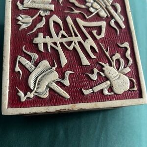 Antique Chinese silver trinket Old Porcelain Chard box.